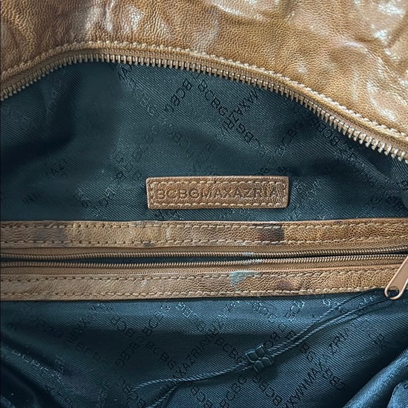 BCBC Elegant Women’s Brown Leather Bag - Picture 5 of 14